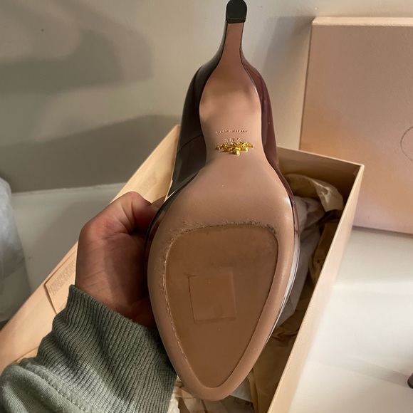 *mint* condition PRADA heels - Picture 3 of 12